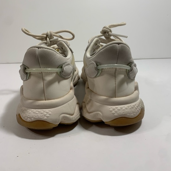 Adidas Women’s Ozweego Originals Athletic Shoes Size 6 Green - Picture 5 of 8